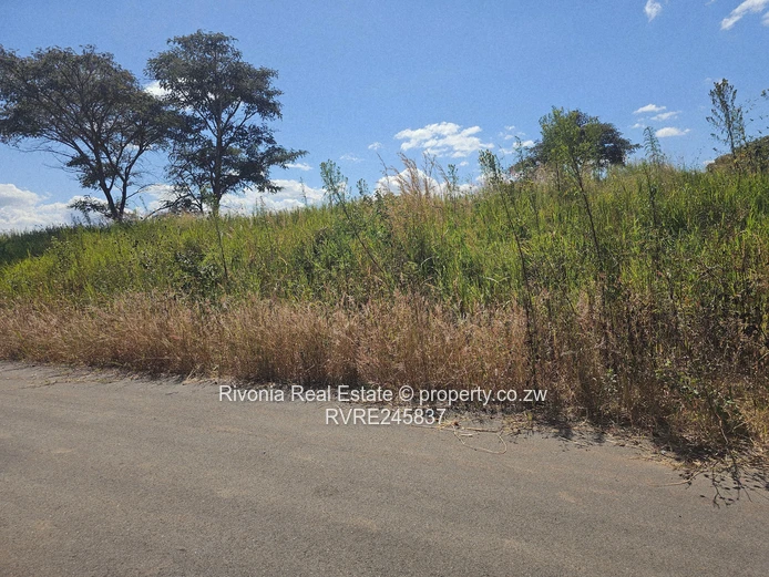 3192 m² Stand in Buckland Terraces, Pomona — Gated, Tarred Road