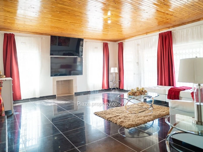 3 bedroom house for sale in Crowhill Views 