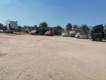 Commercial & Industrial Land