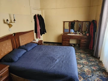 Farm & Agricultural Land