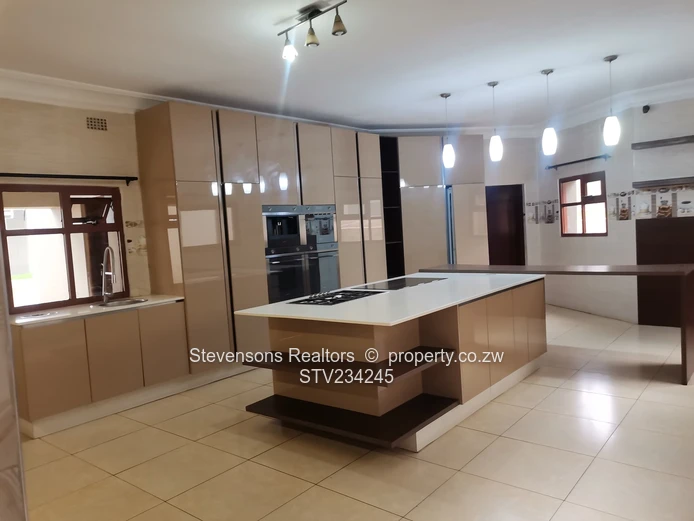 A luxurious 6 bedroomed house for sale in Shawasha Hills 