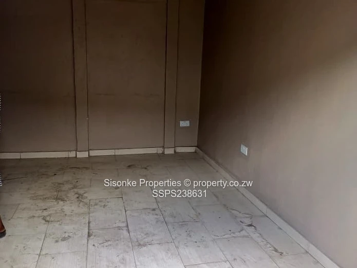 2 ROOMS TO RENT IN HIGHFIELDS by 2 Units