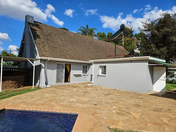 4 Unit Townhouse Complex