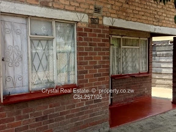 Glen Norah House Asking $45 000 (Sole Mandate)