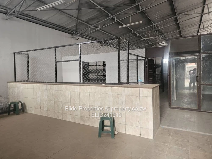 Msasa, Harare East: 350m² Warehouse/Factory – Shelving & Toilets (Sole Mandate)