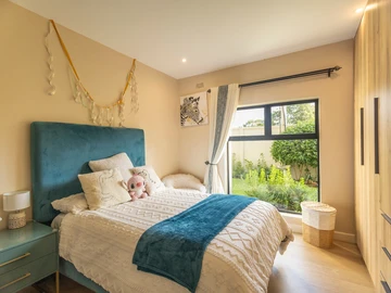 3 Bedroom Garden Flat
