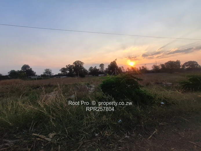6.1 Hectare Prime Mixed-Use Land - Hatfield / Airport Corridor