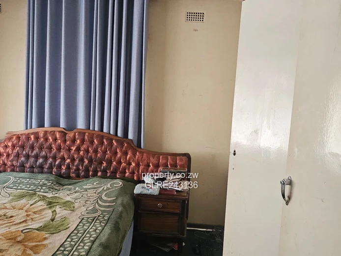 Mabelreign 3-Bed House — Garden, Garage & Staff