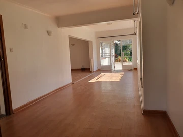6 Bedroom House