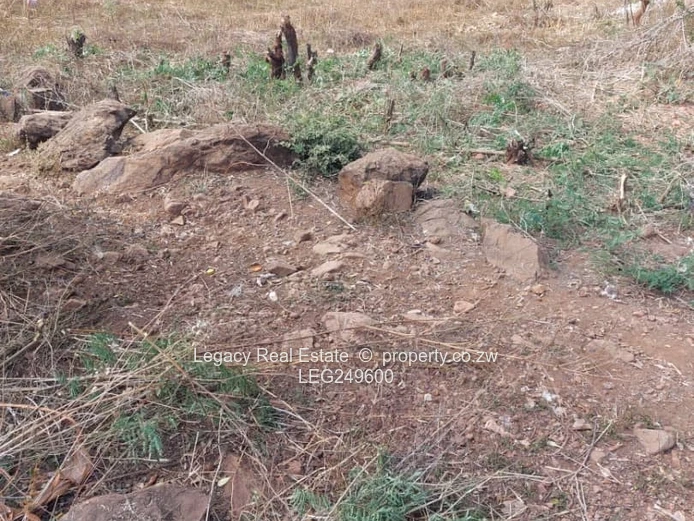 Mazowe Property Opportunity – Ideal For Airbnb Or Residential Development