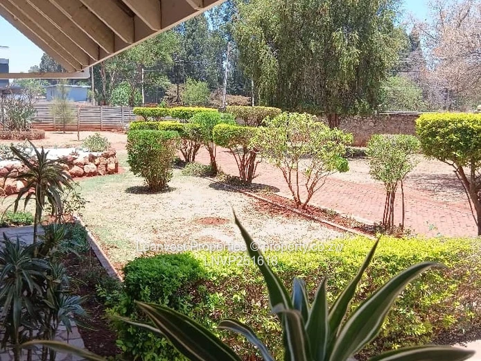 Modern House For Sale In Helensvale