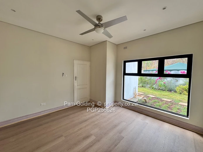 Exclusive Living - 4 Bedroom Home Chisipite 