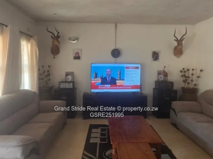 House For Sale In Glen  Lorne 