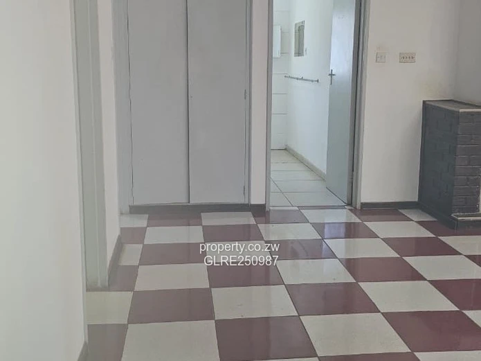 10 office to let 