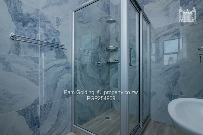Newly Built Townhouse To Let – Pomona City