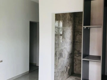 4 Bedroom Garden Flat