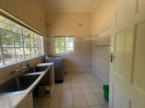 Farm & Agricultural Land