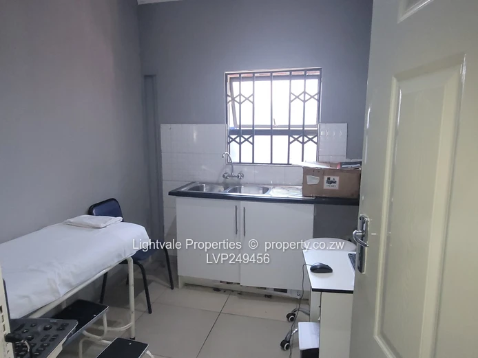 Private hospital for sale in Highfields
