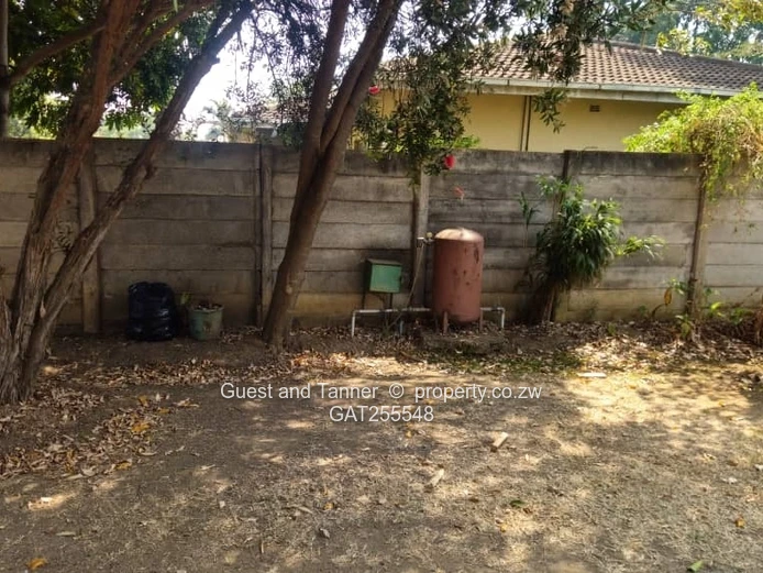Vainona, Harare – Spacious Family Home with Separate Cottage
