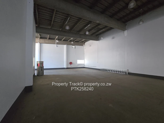 Warehouse property to let, available immediately 