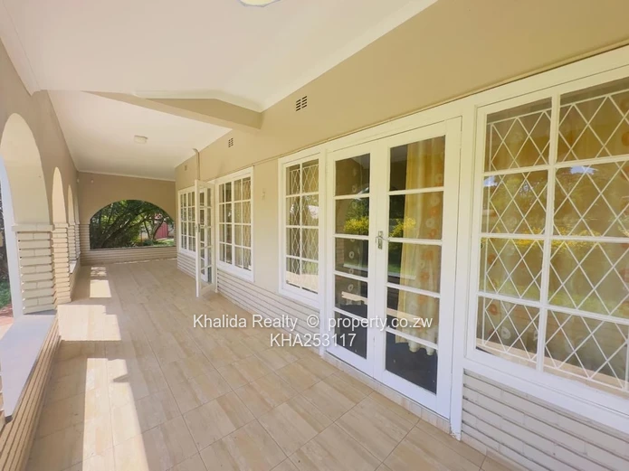 Marlborough House for Rent With a 3 Bed Cottage 