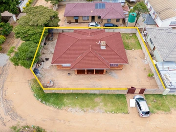 4 Bedroom House