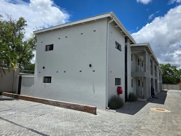 12 Unit Townhouse Complex