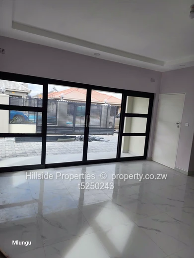 4bed house mabvazuwa phase 2 (Sole Mandate)