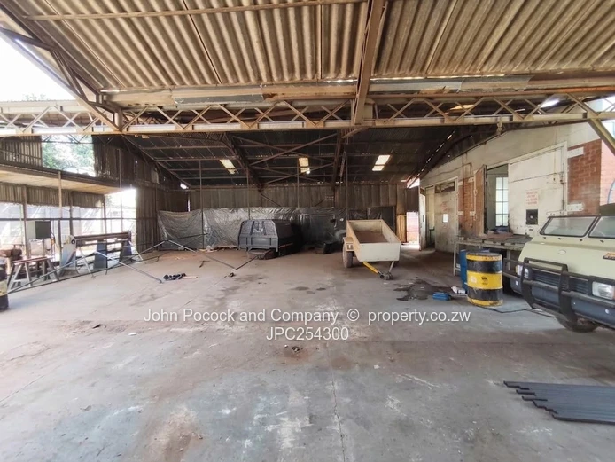 Workshop and office space in Prime Belmont Area