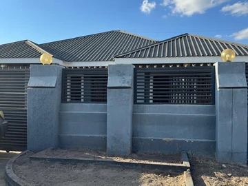 4 Bedroom House