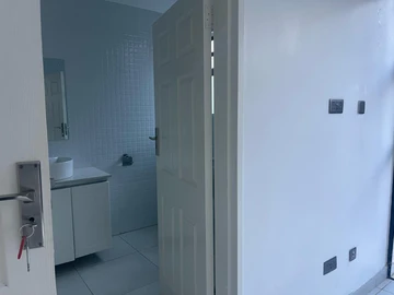 4 Bedroom Garden Flat