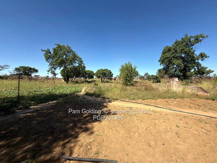 Montgomery Property For Sale. Good Buy.   (Sole Mandate)