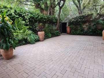 2 Bedroom Garden Flat