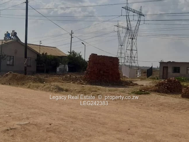 Residential Stand for Sale in Granary
