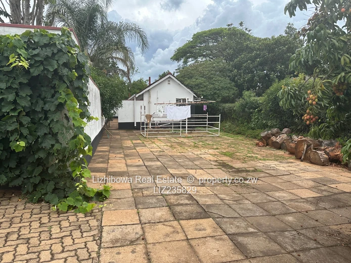 Gunhill Commercial Property