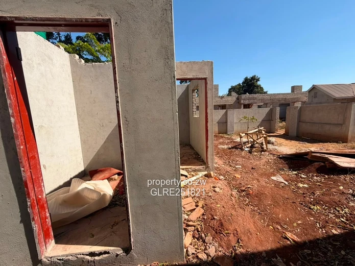 Modern 3-Bed Vainona Home with Carport & Borehole