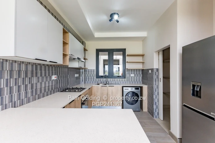 Ready to Move in Apartment in Great Location (Sole Mandate)