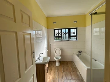 2 Bedroom Garden Flat