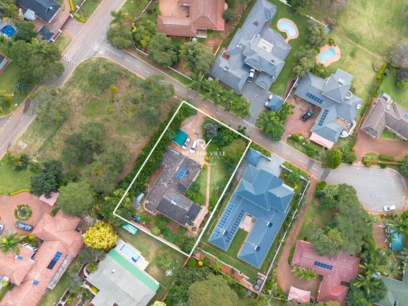 Stunning 5-Bedroom House for Sale in Borrowdale Brooke