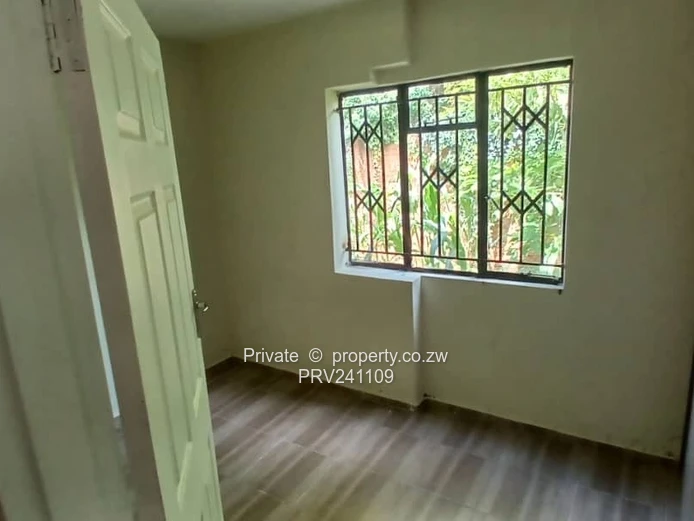 Cozy 3 Bedroomed Cottage Emerald Hill Available for Rental