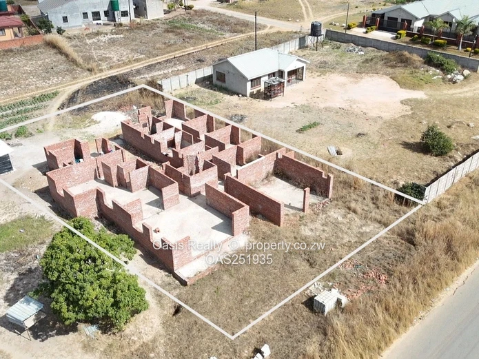 Rockview Park 4 Beds shell For Sale  (Sole Mandate)