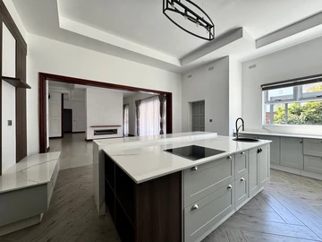 2 Unit Townhouse Complex