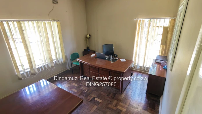 Commercial property in highlands 