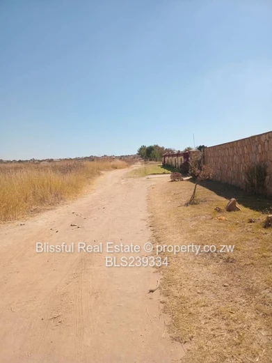 Whitecliff Stand for Sale, Harare West