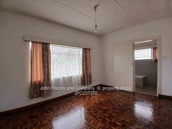 Charming Family Home In The Heart Of Woodlands!