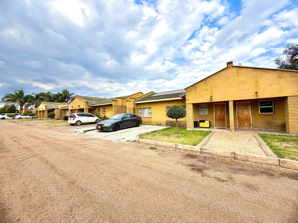 2 Bedroom Garden Flat