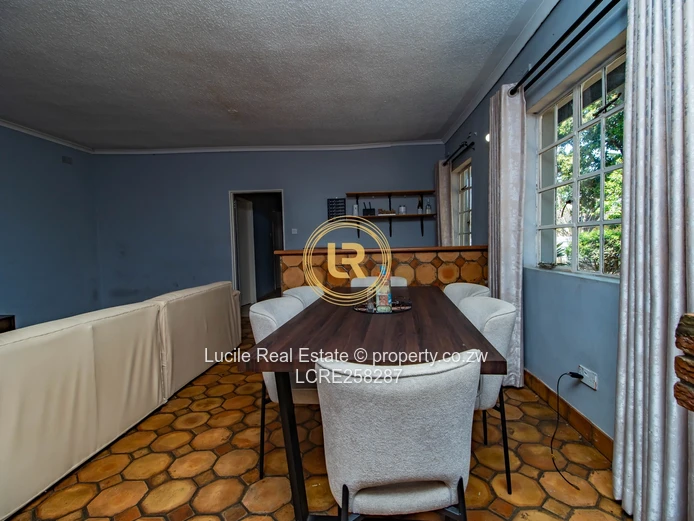Charming 2-Bedroom Cottage in Borrowdale West – $600 per Month