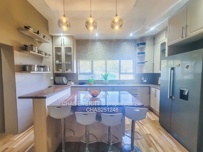 Fully Furnished Double Storey To Let in Brookeview 