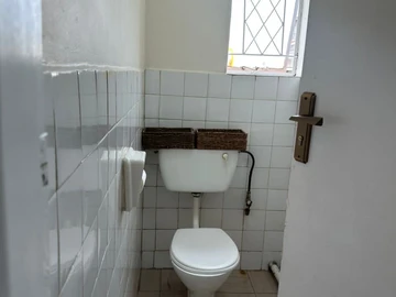 3 Bedroom Garden Flat