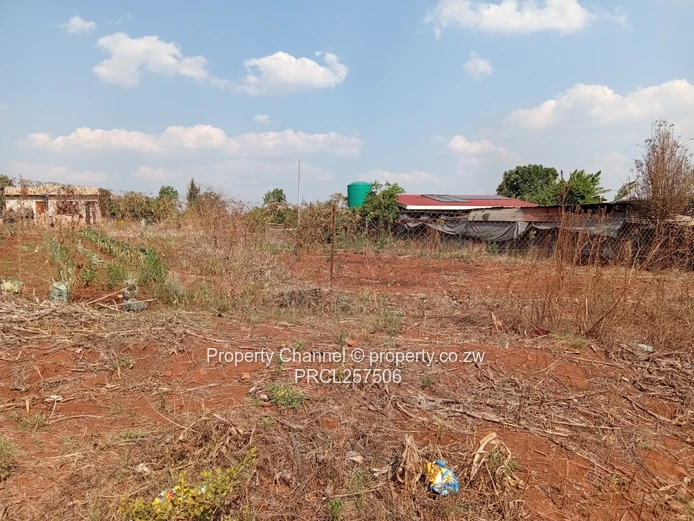 977 m² Vacant Stand in Hatcliffe — Cleared & Fenced